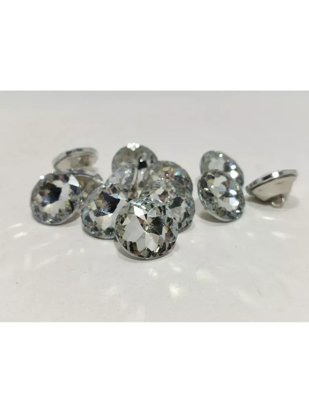 Стразы для мебели, рукоделия, каретной стяжки