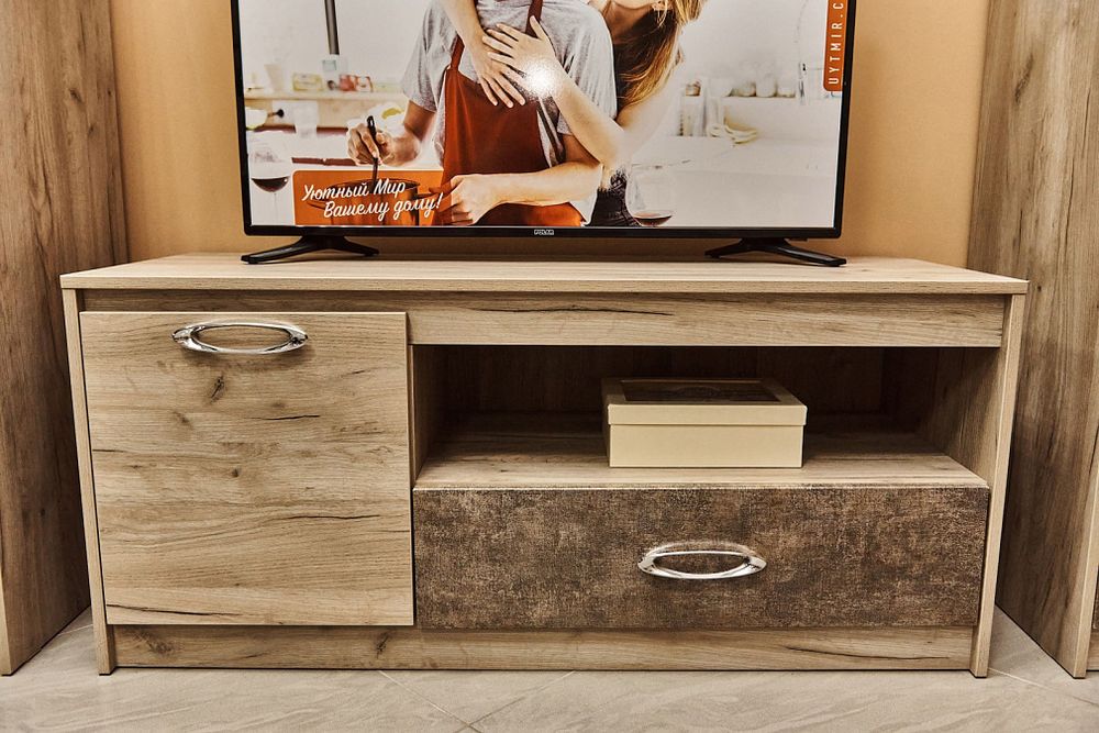 Дакота Тумба для ТВ