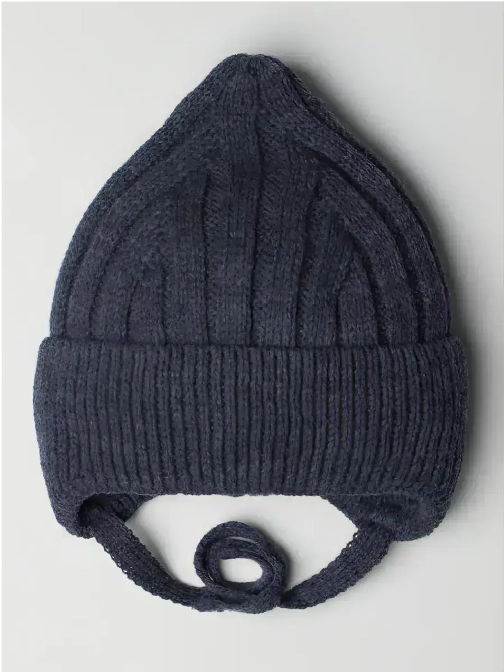 Шапка детская на завязках на осень