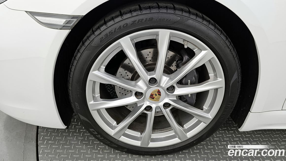 Porsche 718 Boxster 2.0 (12.2019)