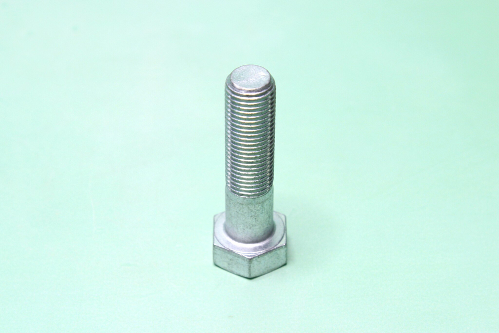 Болт М14х1,5х55 карданного вала