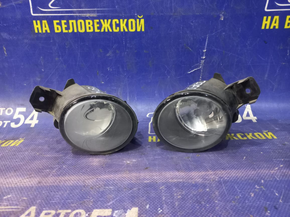 Туманка правая NISSAN FUGA 2004-2009