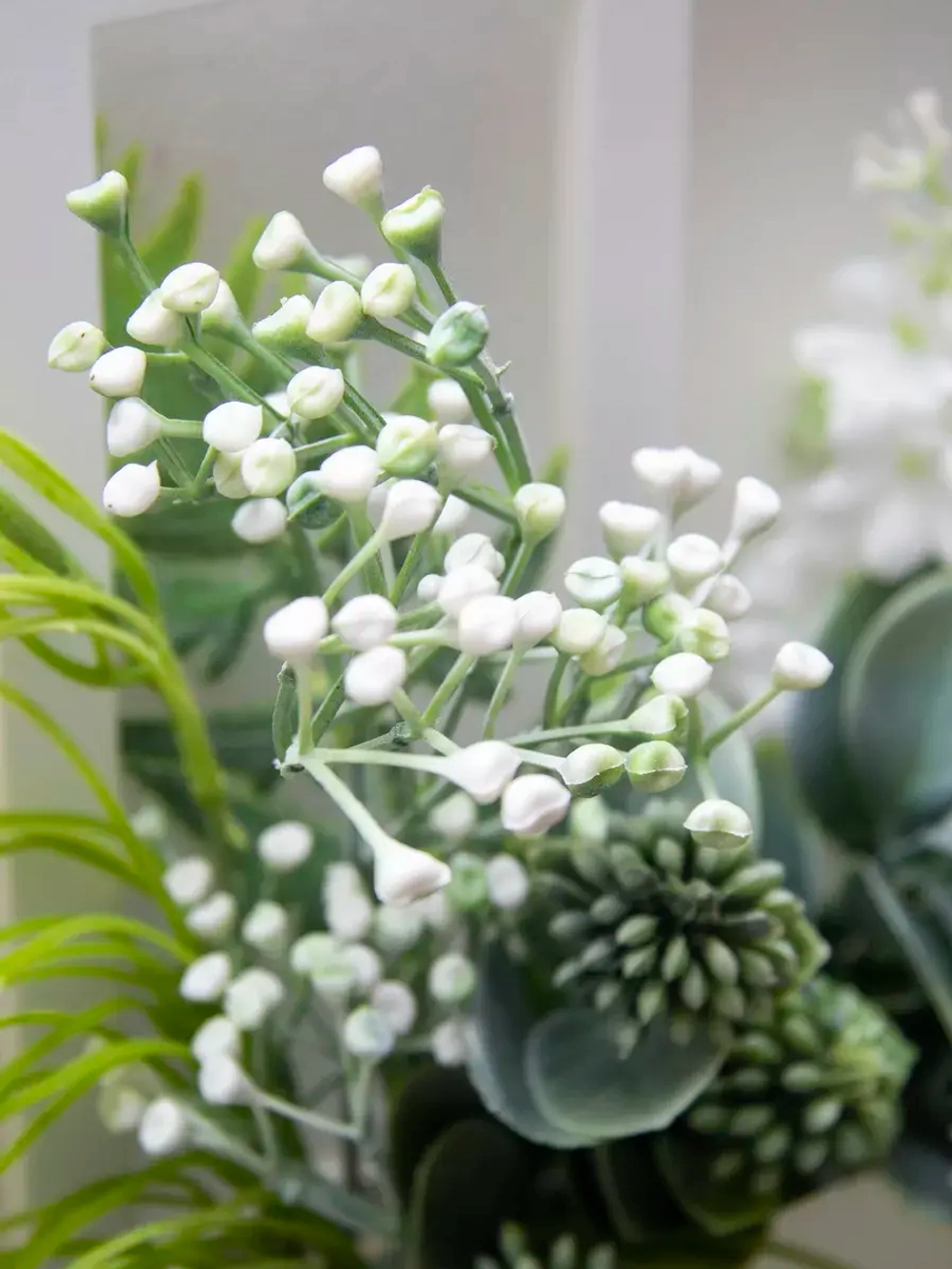 Панно на стену для интерьера "Окно с цветами"