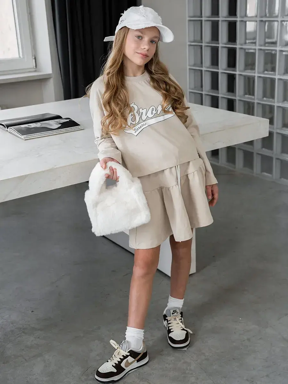 Осенний костюм для девочки, лонгслив и шорты