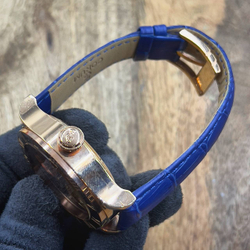Часы Corum
