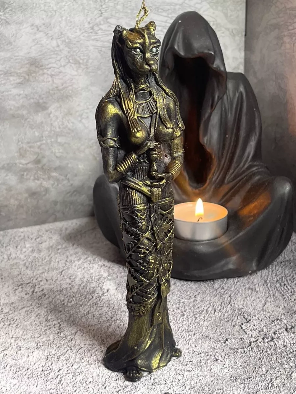 Свеча "Богиня Бастет"