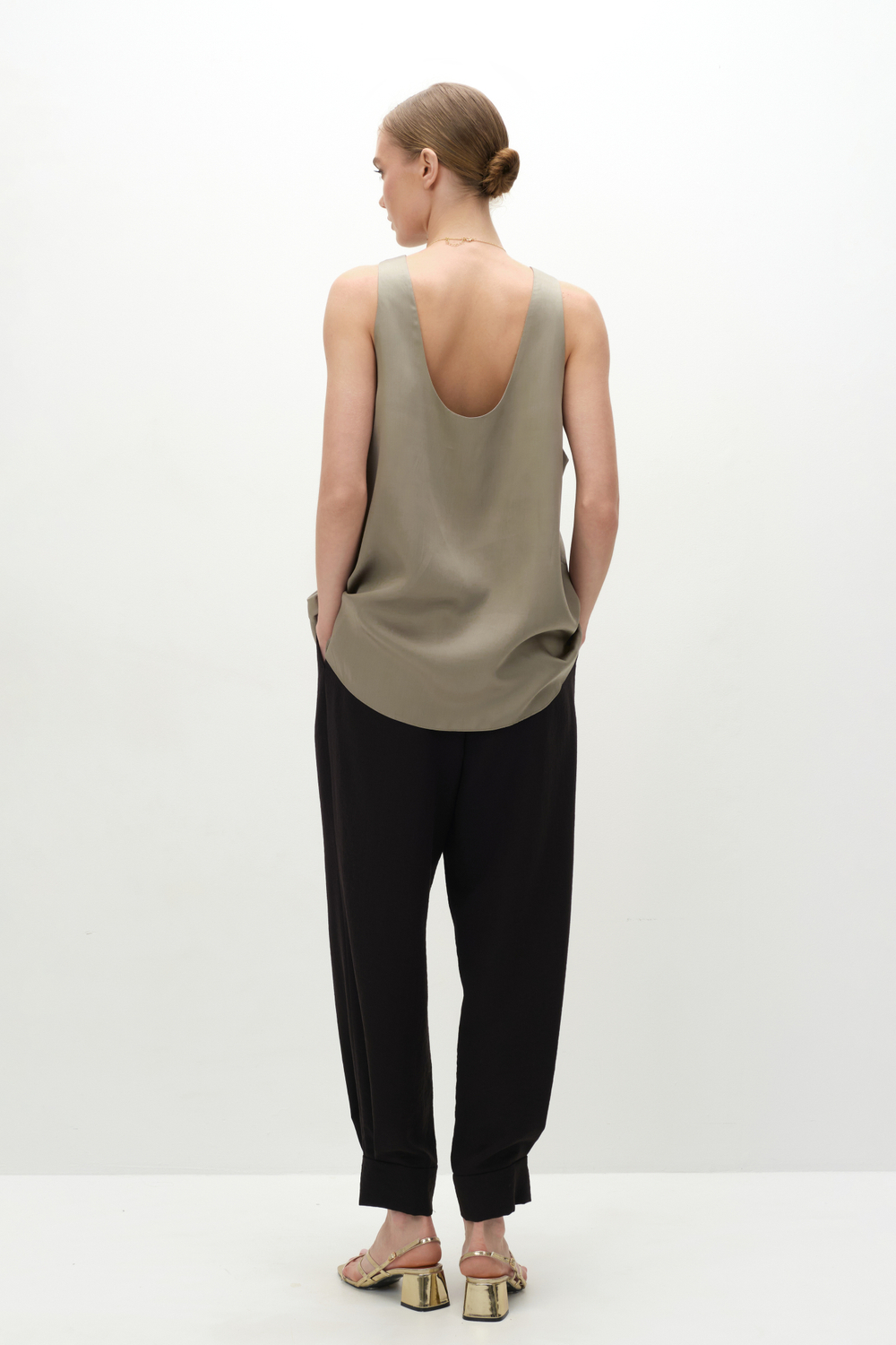 Топ струящийся