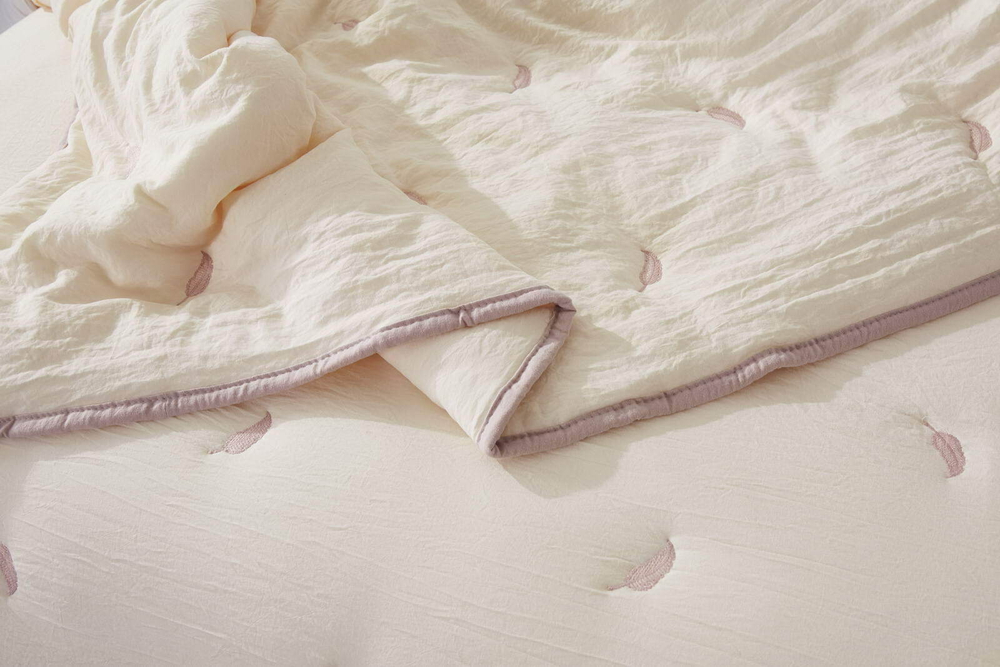 Покрывало 160х220 и наволочка 50х70 Sofi De MarkO Эрика кремовое