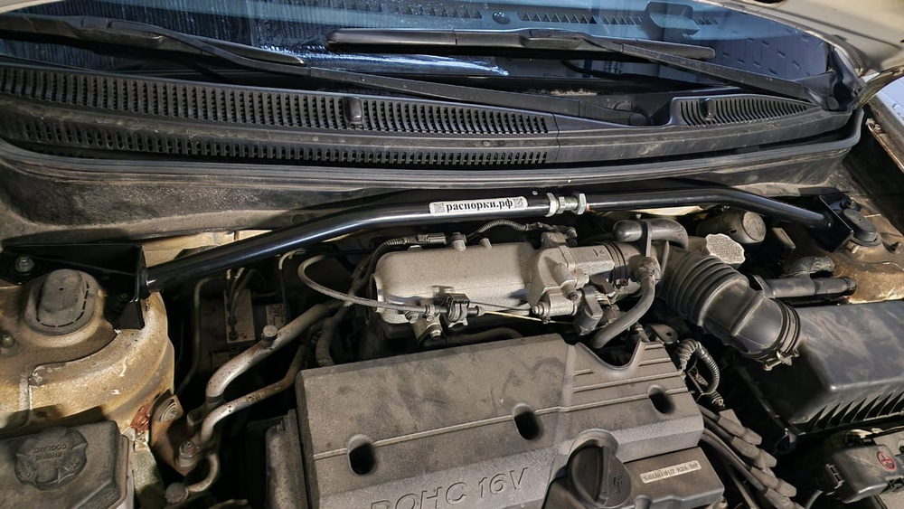 Распорка передних стоек (регулируемая) Hyundai Verna 3, Kia Rio 2