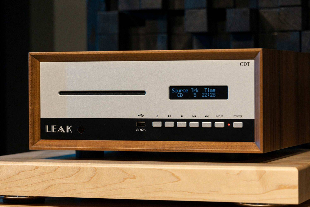 CD-транспорт Leak CDT Цвет: Орех [WALNUT]