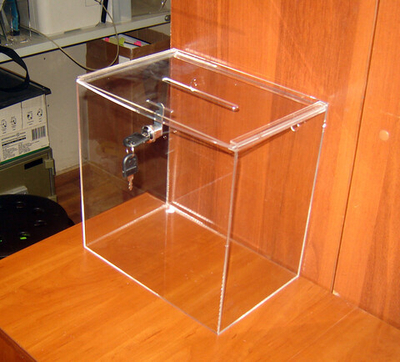 Ящик для анкет 300х200х300 врезной замок