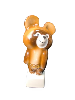 Фарфоровая статуэтка "Олимпийский мишка" ДФЗ Вербилки