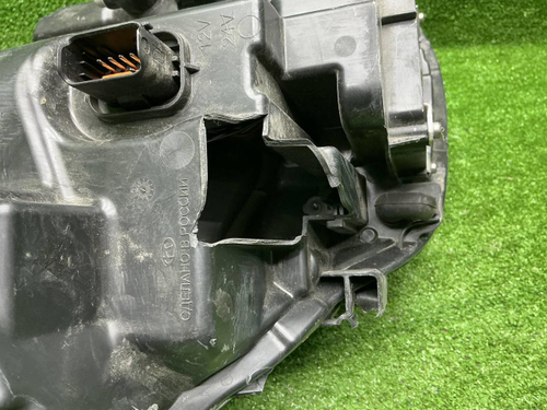 Фара левая Lada Vesta (2022-н.в.) LED