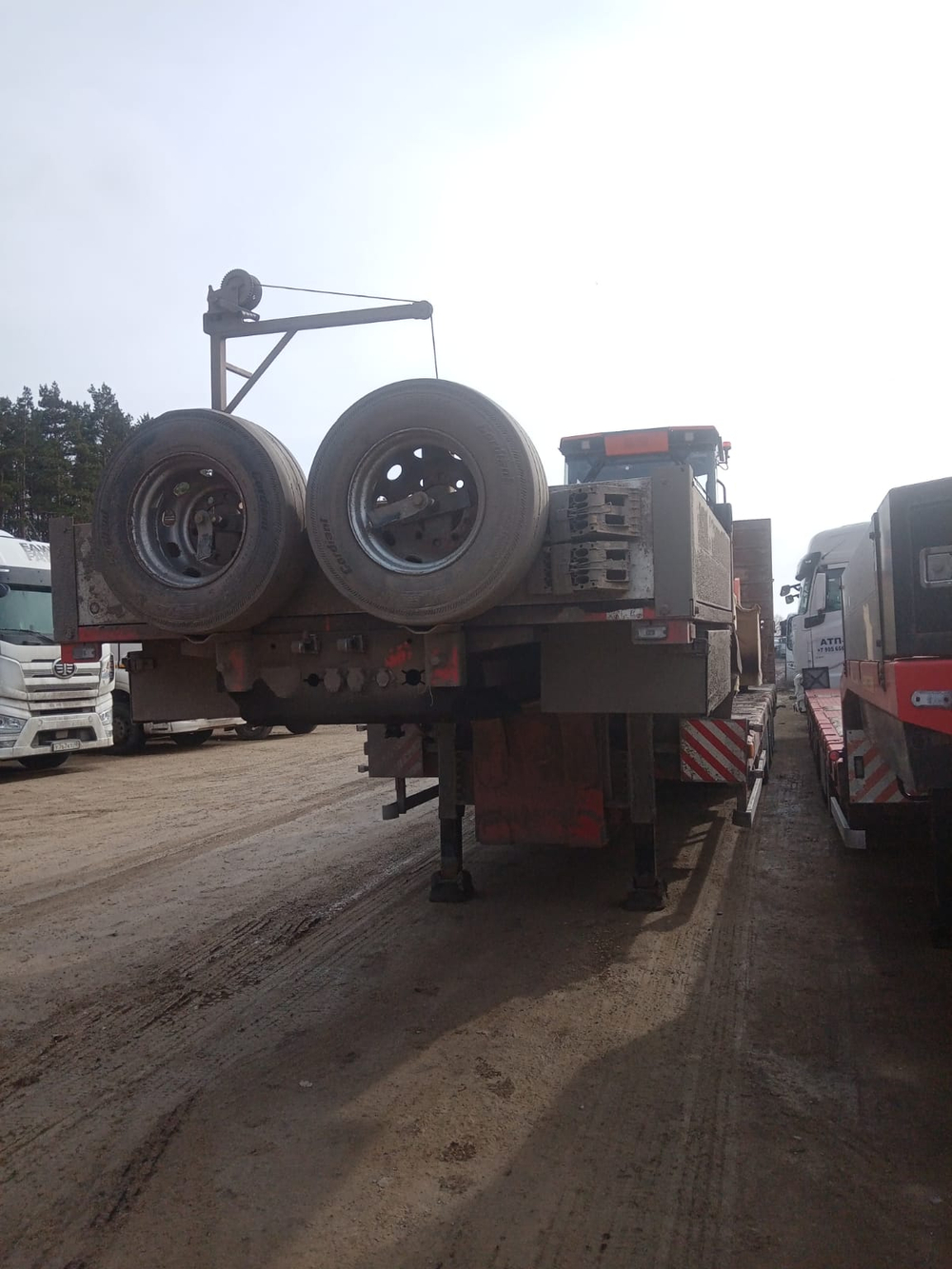 Спецприцеп 9942* Полуприцеп тяжеловоз 4 оси 9942L4-06 (Раздвижной)