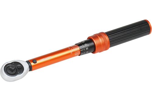 Динамометрический ключ 1/4 5-25 Нм длина ключа 240 мм в кейсе PRO AIRLINE ATBN070