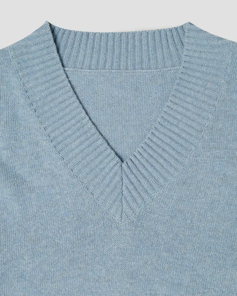 Голубой укороченный свитер из шерсти