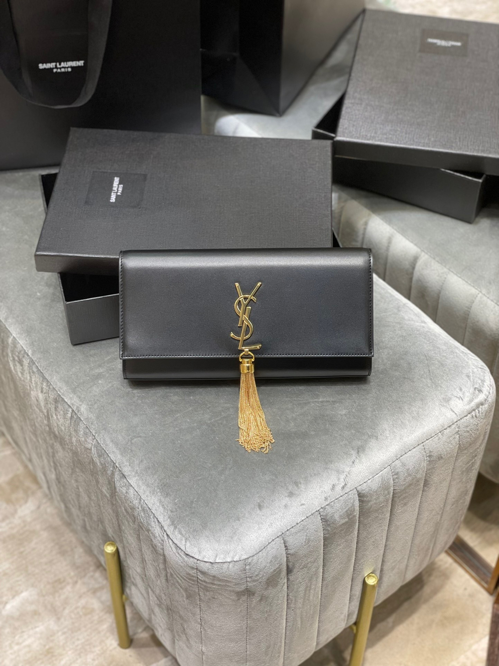 Saint Laurent Kate Clutch 27 cm