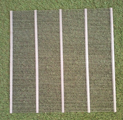 Комплект решеток разделительных металлических на 12 рамочный улей (наше производство), 5 штук.