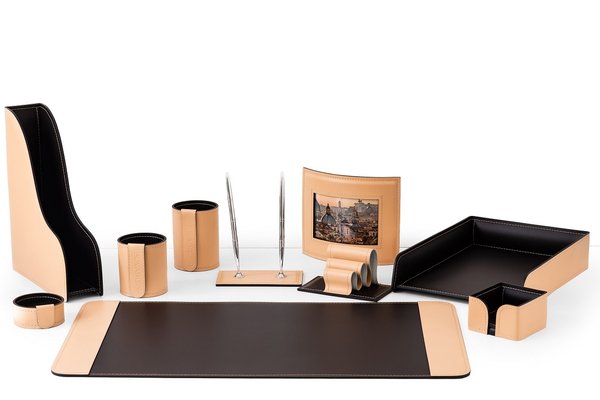 Набор настольный  10 предметов из кожи натурале/шоколад