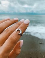 Кольцо на верхнюю фалангу лунница