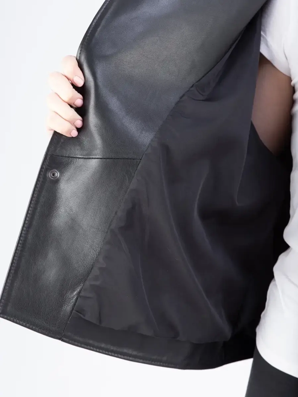 Куртка женская  кожаная оверсайз черная