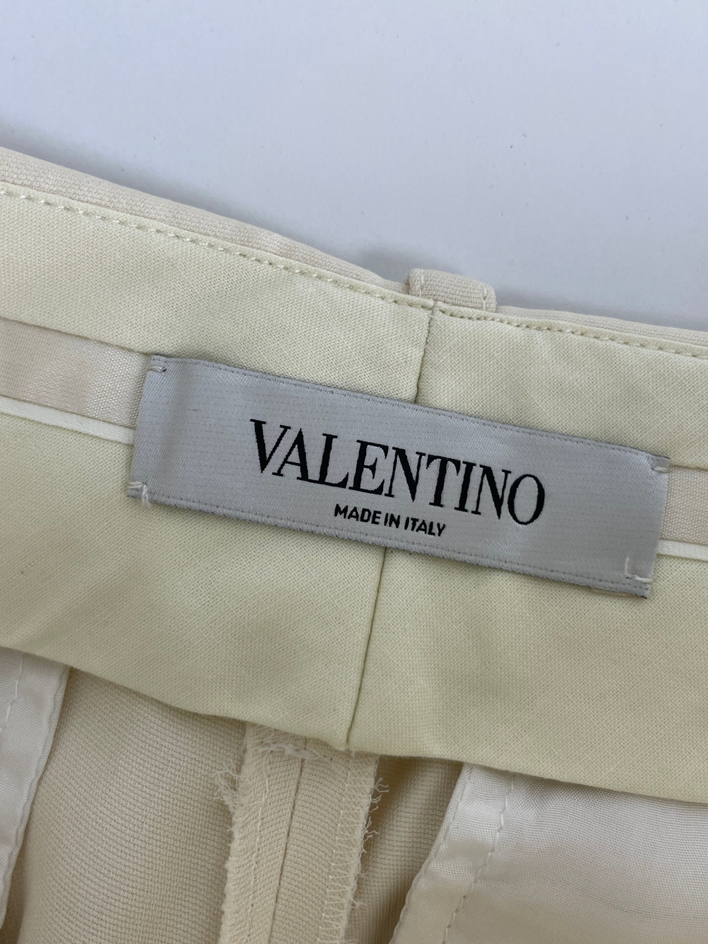 Шорты Valentino