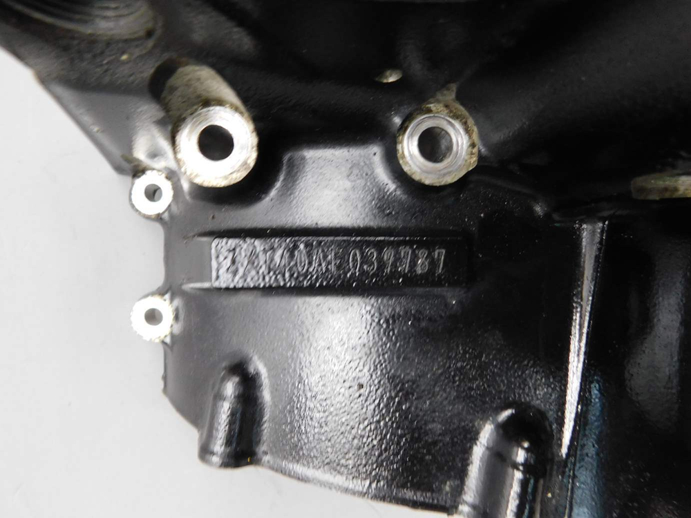 блок цилиндров Kawasaki ZZR1400 ZXT40C.
