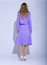 Женский сиреневый костюм двойка с юбкой и жакетом на пуговицах