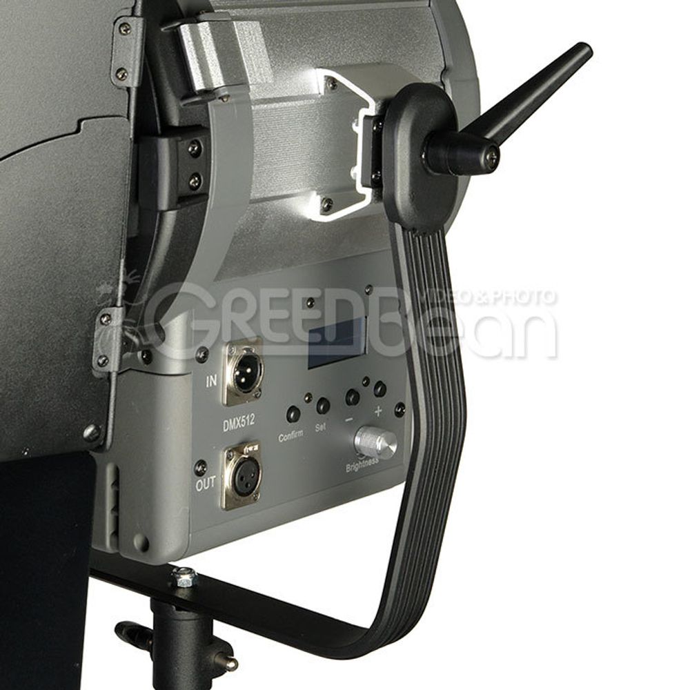 GreenBean Fresnel 150 LED X3 DMX
