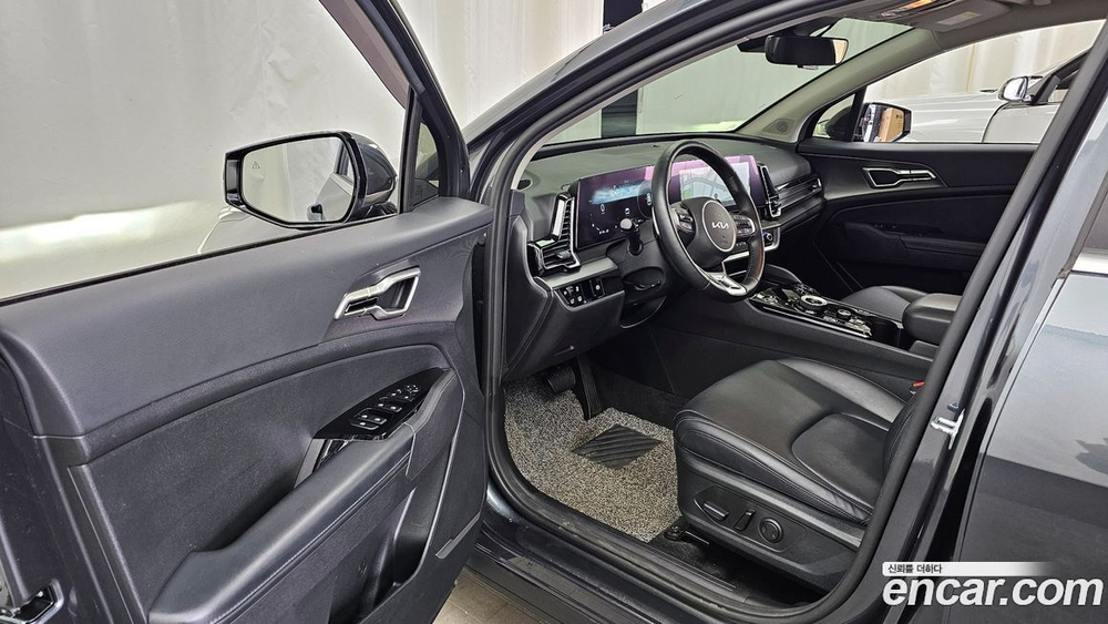 Kia Sportage 5 Generation Hybrid Noblesse 2WD (12.2022)