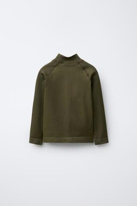 ZARA ФУТБОЛКА С ВЫСОКИМ ВОРОТНИКОМ, ХАКИ