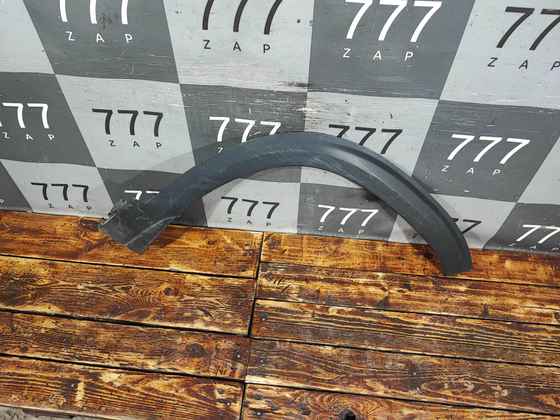 Накладка крыла переднего правого Kia Seltos 19-нв Б/У Оригинал 87712Q5000