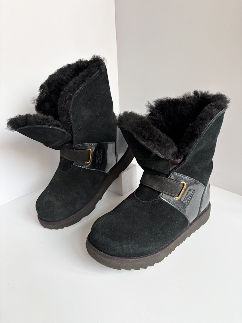 Замшевые угги UGG, 31