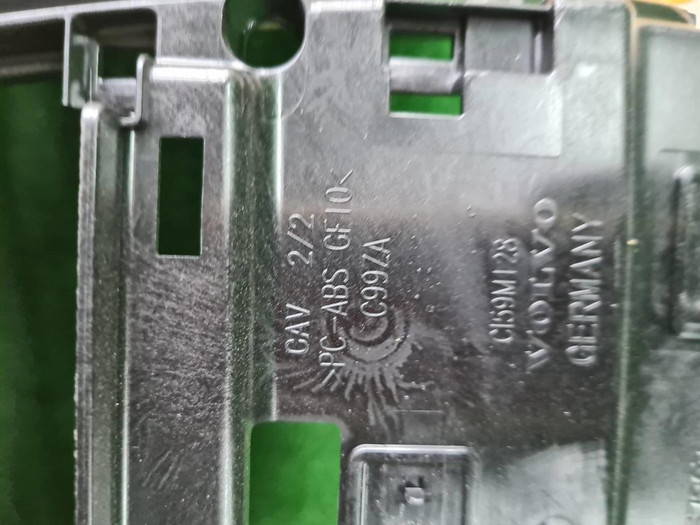 Обшивка потолка Volvo XC40 (2017-н.в.)