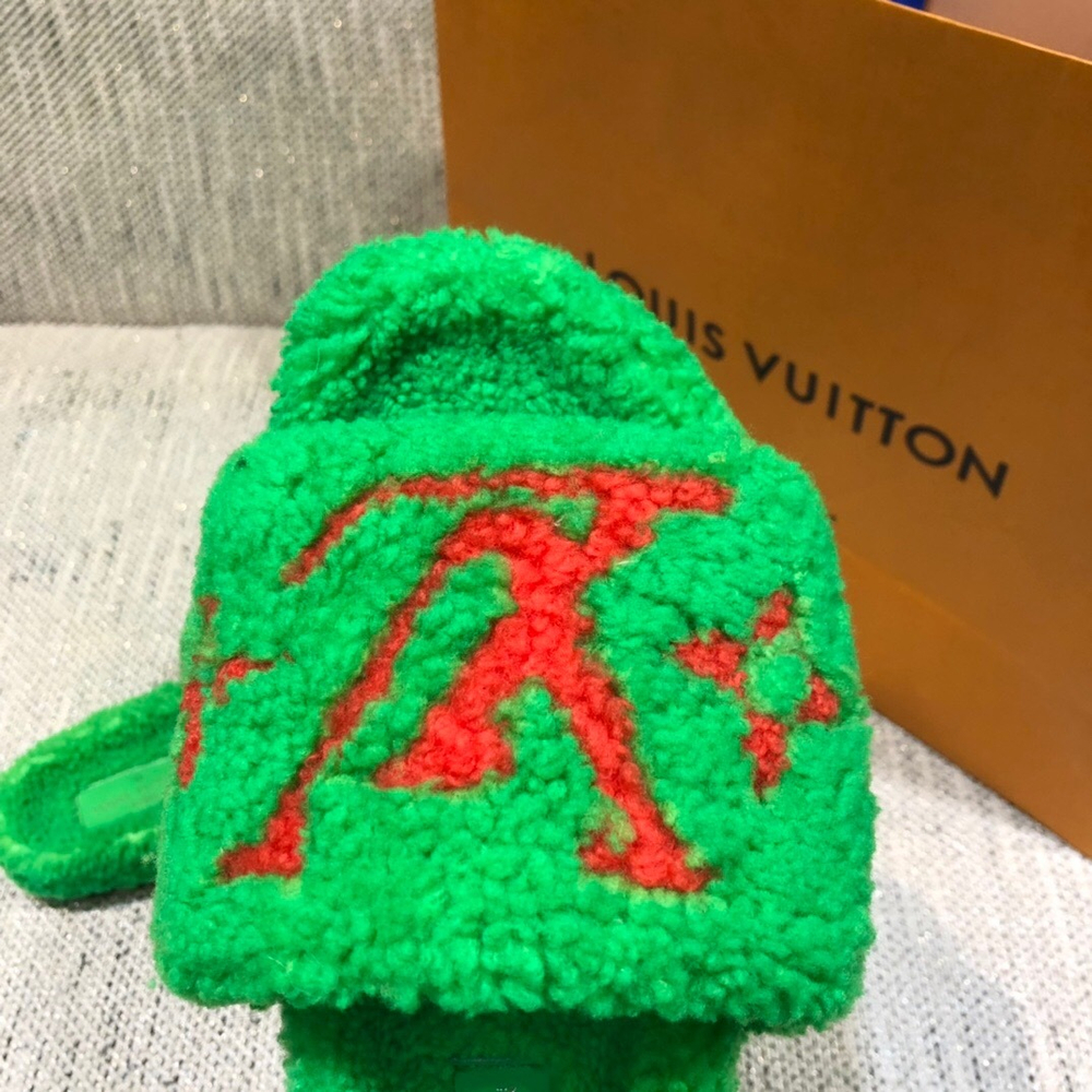 Louis Vuitton Paseo Flat Comfort Mule