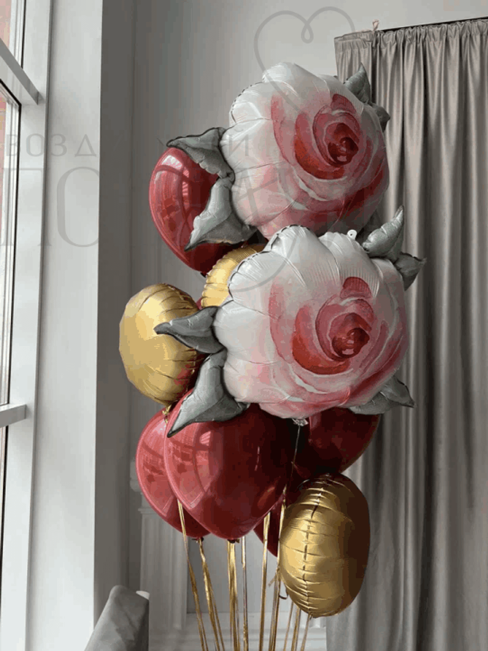 Фонтан "Вино из лепестков роз"