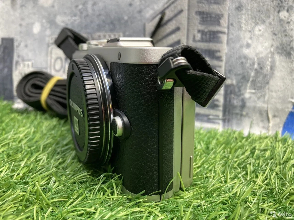 Olympus Pen E-PL8 Покупка/Продажа