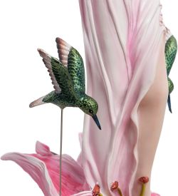 GA-129 Статуэтка «Фея с колибри»