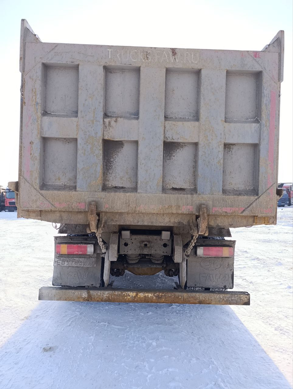 FAW J6 8x4 Самосвал CA3310P66K24T4E5 (Дизельный, 11,1 л, 420 л.с., МТ)