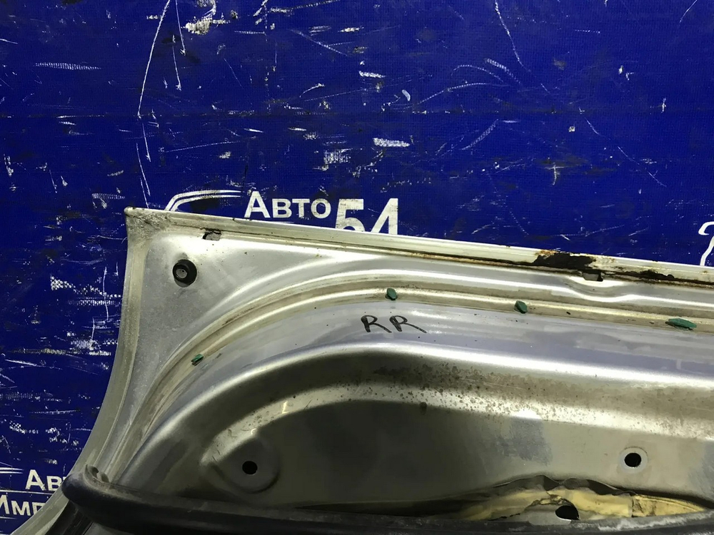 Дверь задняя правая Honda INTEGRA 1996