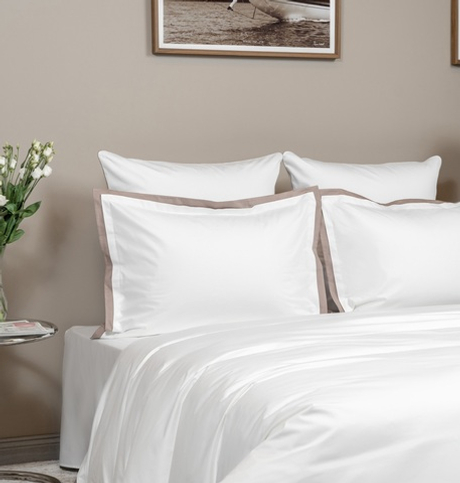 Постельное белье 2 спальное евро Сlaire&Caroll Lili белый с бежевым кантом