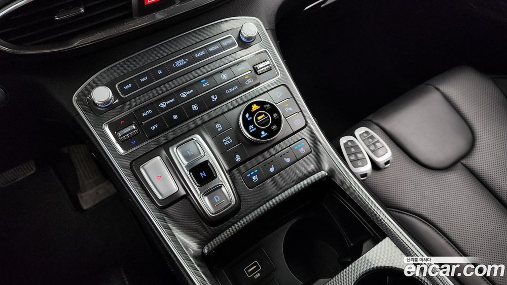 Hyundai The New Santa Fe Бензин 2.5T 4WD (03.2021)