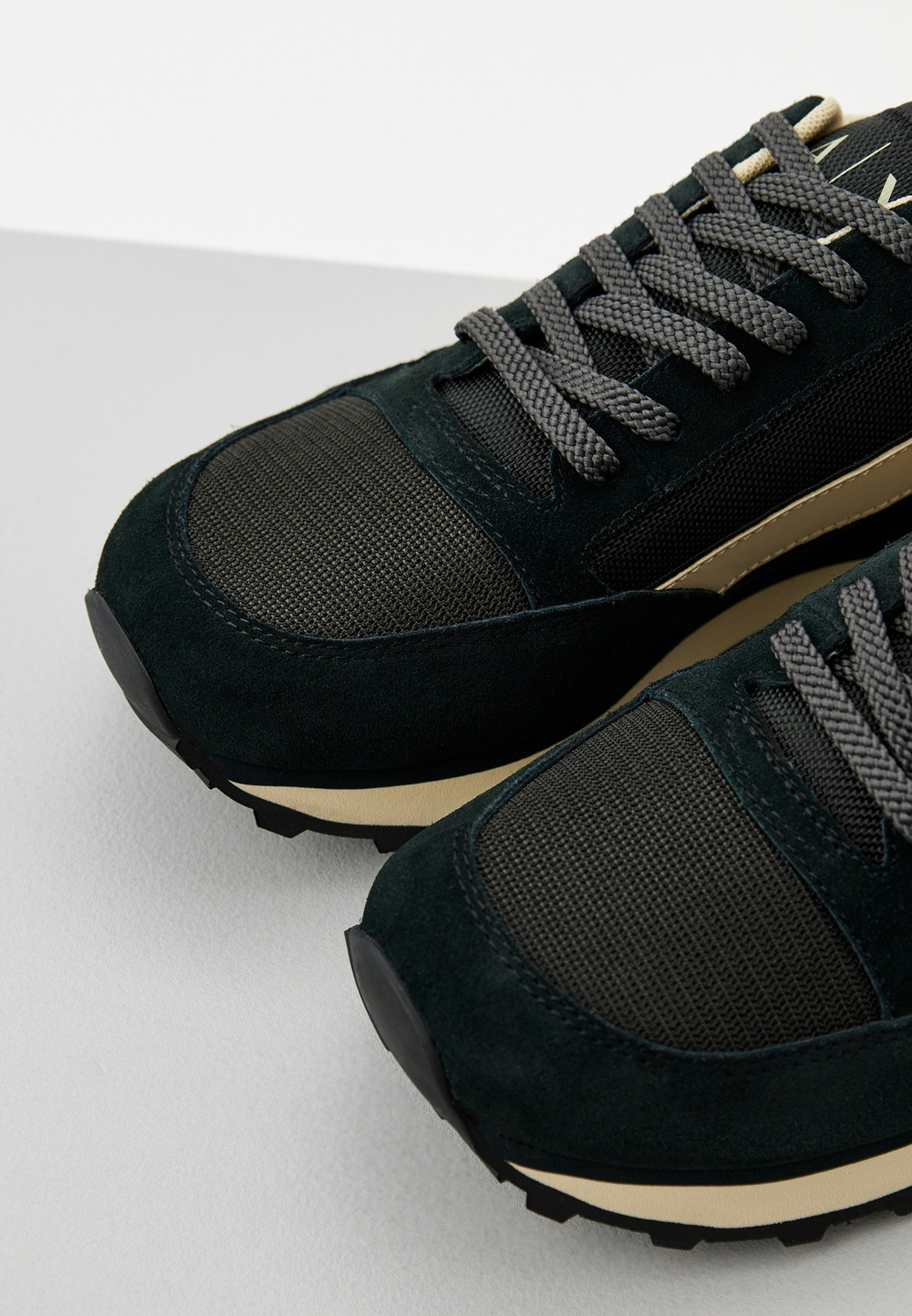 Кроссовки мужские ARMANI EXCHANGE OSAKA