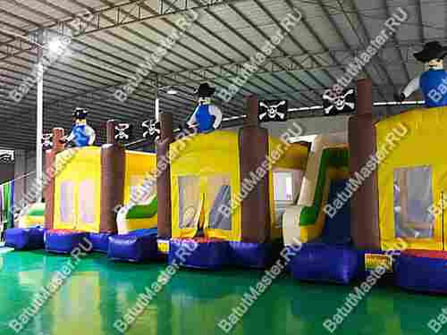 Коммерческий надувной батут "Пират 3" 4*4*4 м