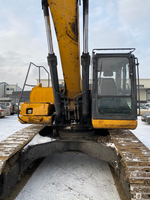 LiuGong CLG933 Экскаватор CLG933E	 (Дизельный, 6,7 л, 230 л.с., АТ)