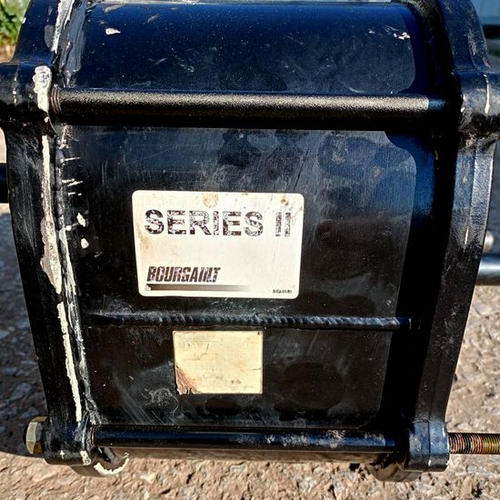 Цилиндр гидравлический, регулятор глубины цилиндра, анкерный кронштейн BOURGAULT