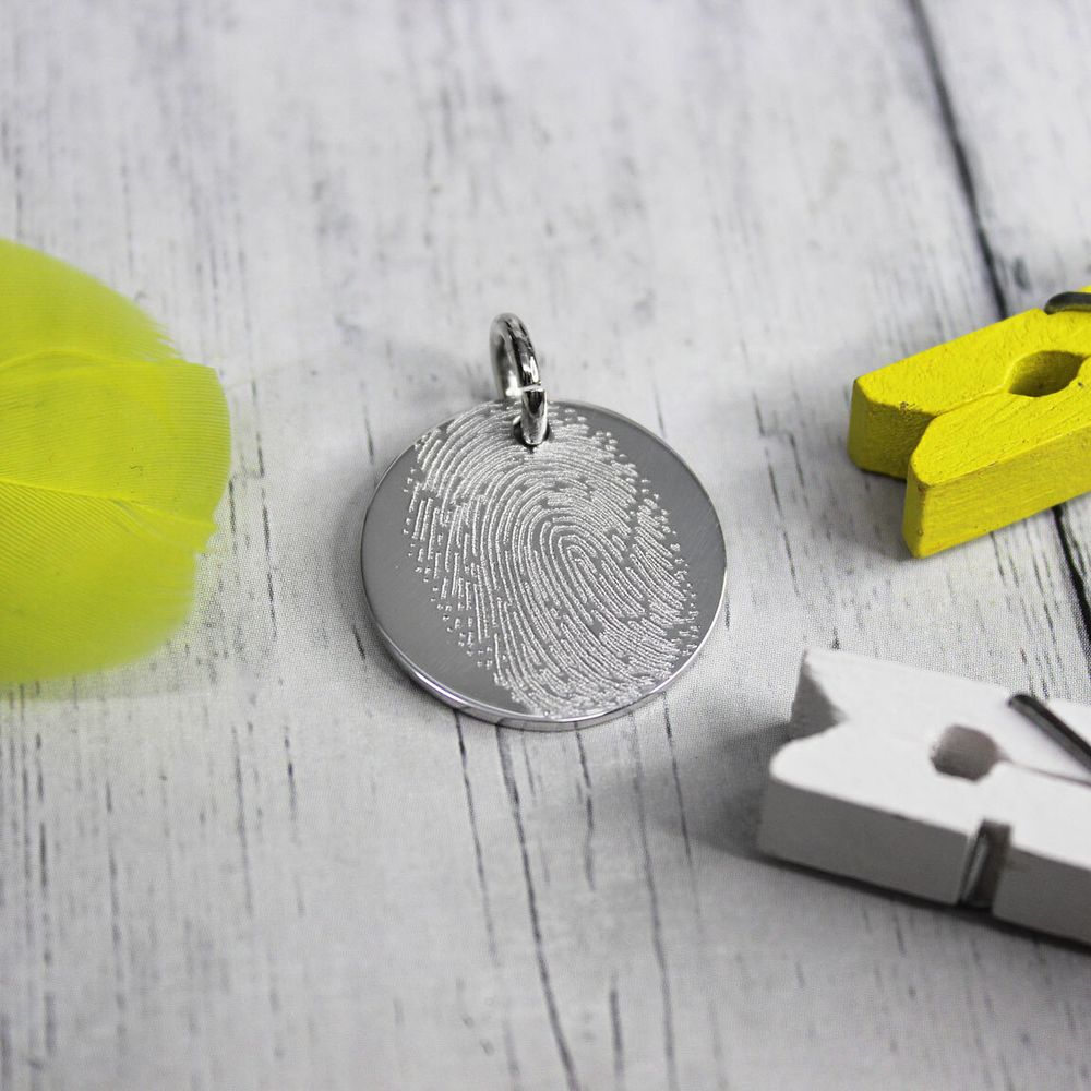 Серебряный кулон подвеска с гравировкой отпечатка пальца на заказ