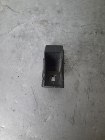 крючок на китайский скутер (2)