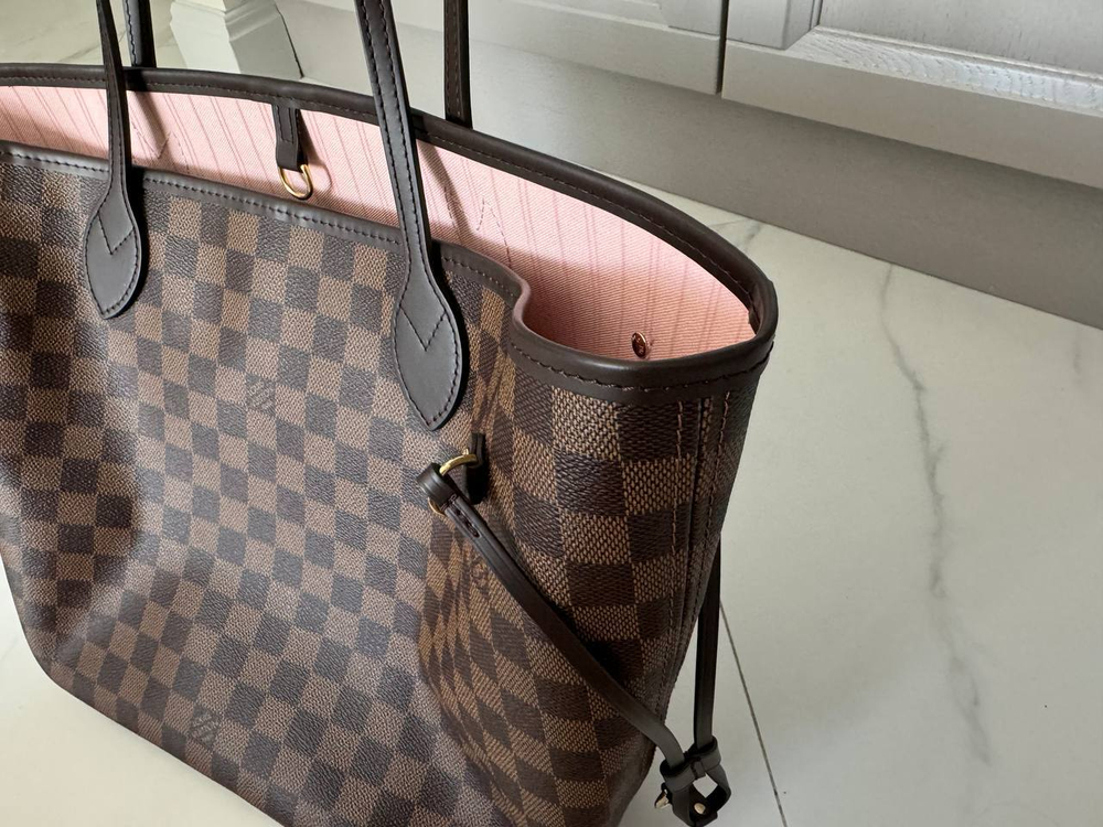 Сумка Louis Vuitton Neverfull MM