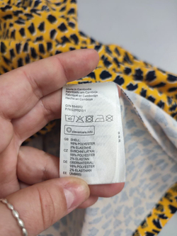 Платье H&M модное с принтом 44 размер